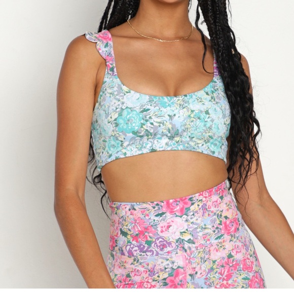 Beach Riot Pants - Beach Riot Floral Crop Top and Shorts Set